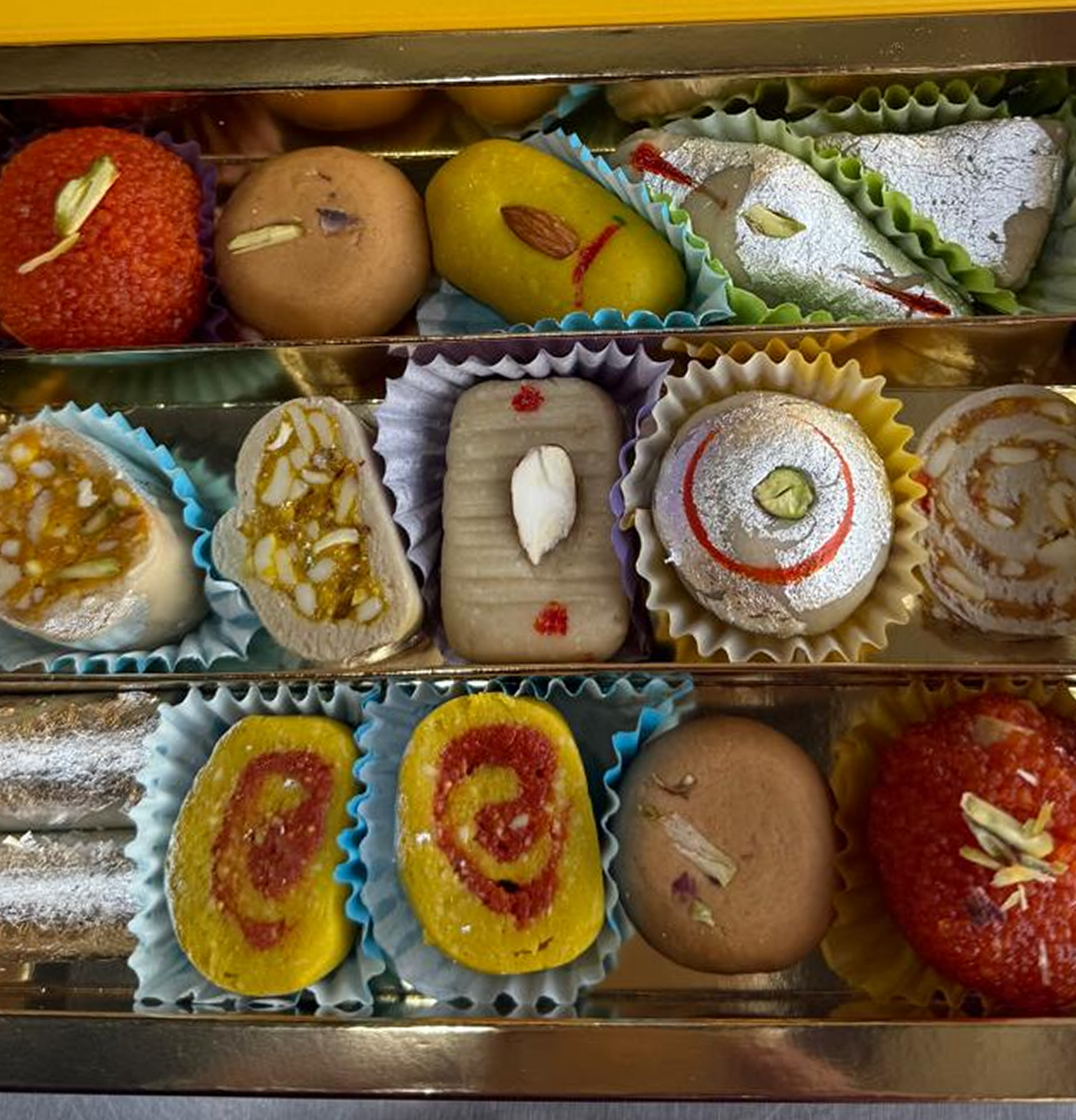 Desi Mix Mithai (Set of 4) - 1 kg