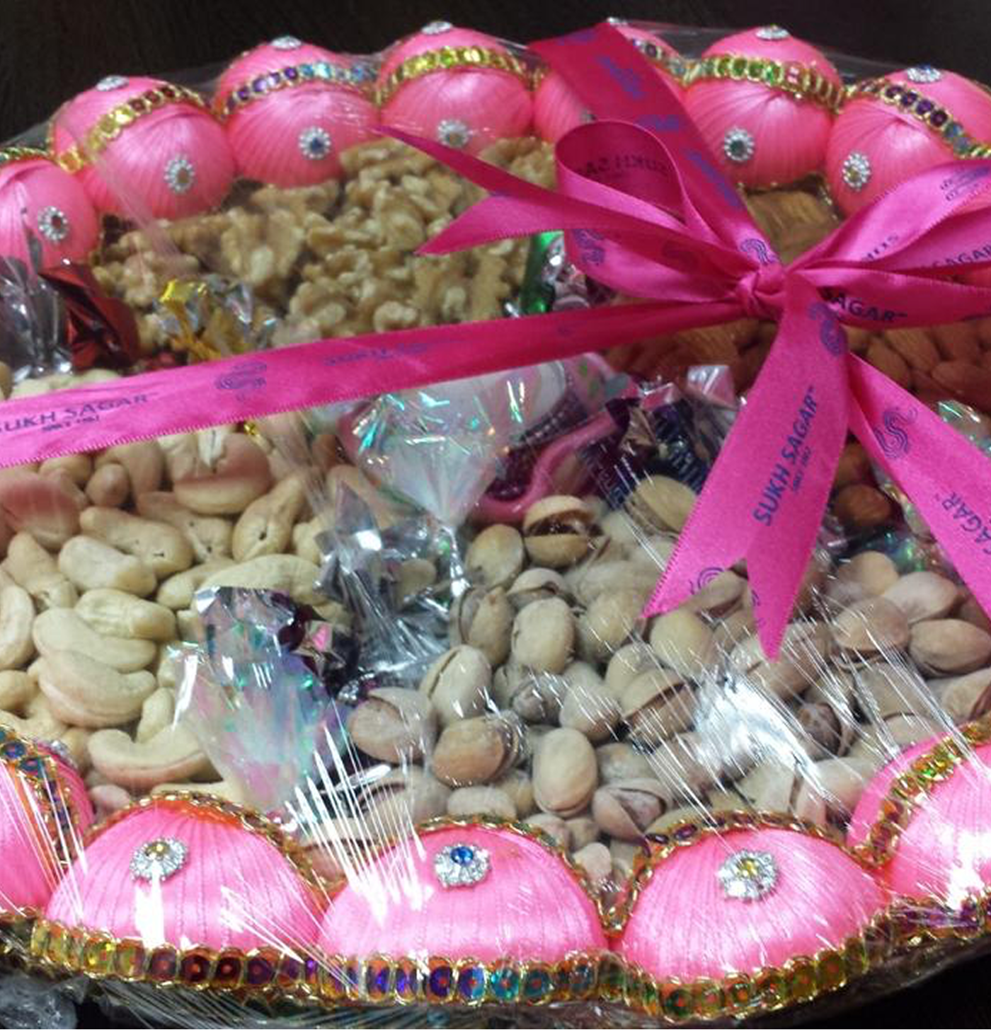 Royal Nut Delight Hamper – 700g